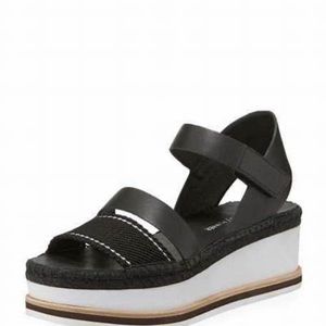 Donald Pliner size 6 1/2 black leather sporty sandal.